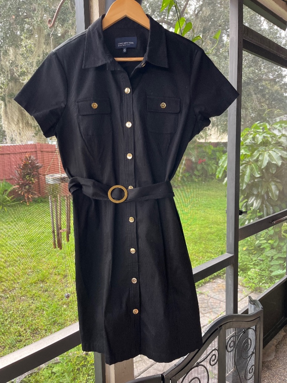 Jones New York sz. 14P black shirt dress short sleeves